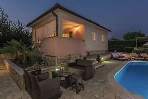 Villa Stella With Pool And Sauna