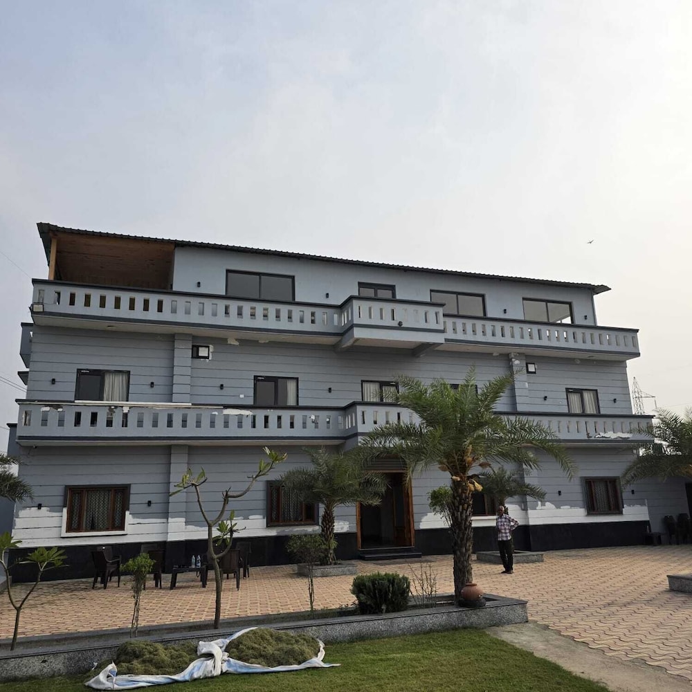 THE FORESTAA RESORT
