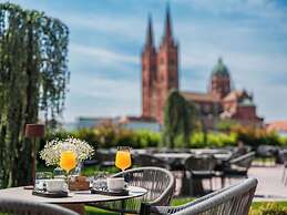 Diaco Boutique Hotel