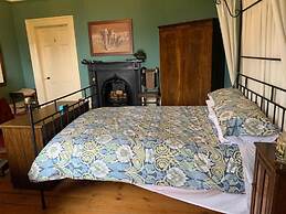 Ballynacree Manor House