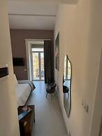 Poerio Station Rooms & Apartment
