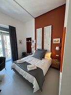 Poerio Station Rooms & Apartment