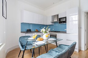 Elegant 1BR in Vibrant Soho