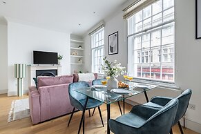 Elegant 1BR in Vibrant Soho