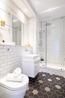 Elegant 1BR in Vibrant Soho