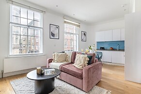 Elegant 1BR in Vibrant Soho
