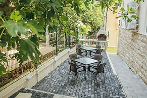 Apartments Via Mare