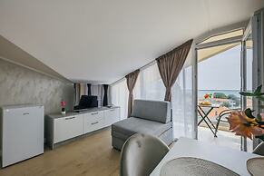 Apartments Via Mare