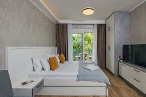 Apartments Via Mare