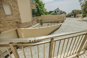 Apartments Via Mare