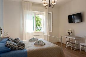 Dolce Conero Guest House