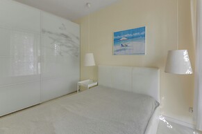 Valor by Grand Apartments