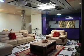 Zion Apartment