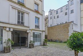 Le Marais Elegant residence