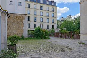 Le Marais Elegant residence