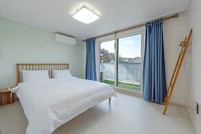 Chuncheon Happysday Pet-friendly Pension