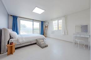Chuncheon Happysday Pet-friendly Pension