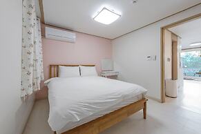 Chuncheon Happysday Pet-friendly Pension