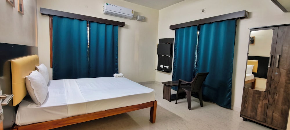 RJ Residency Srirangam