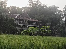 Rumah Rindu & Villas