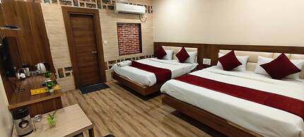 HOTEL DREAM PALACE