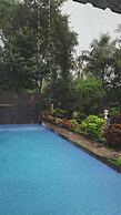 Pereyra Farm House
