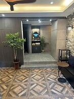 SR Compact Hotel Sinchon