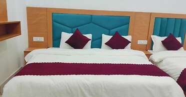 Hotel Kailasha Inn & Restaurant