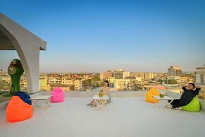 MARQUIS HOTEL