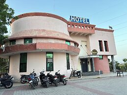 Hotel Dhola Maru