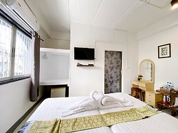 REMEMBER PHUKET TOWN HOSTEL