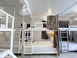 REMEMBER PHUKET TOWN HOSTEL