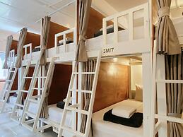 REMEMBER PHUKET TOWN HOSTEL