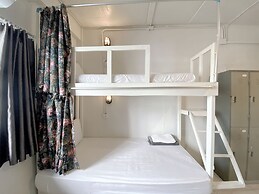 REMEMBER PHUKET TOWN HOSTEL