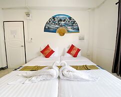REMEMBER PHUKET TOWN HOSTEL
