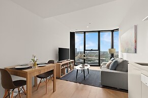 Melbourne Square 1 Bed