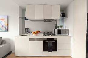 Melbourne Square 1 Bed