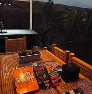 CAELO- Peaceful Mountain View Rive