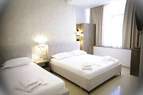 Alv Rent Room