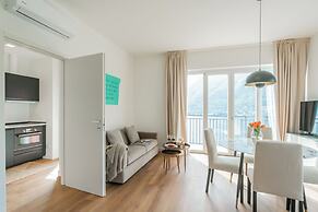 Panoramic Lake Suites