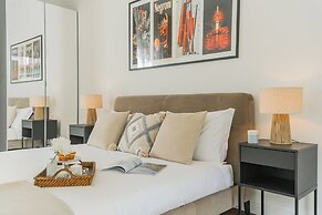 Panoramic Lake Suites