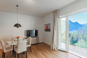 Panoramic Lake Suites