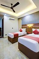 Limewood Stay Premium Studios Sector 29