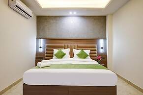 Limewood Stay Premium Studios Sector 29