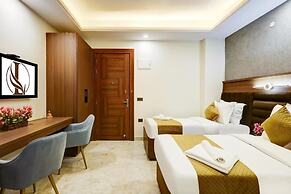 Limewood Stay Premium Studios Sector 29