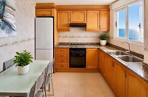Beachfront Penthouse, 360 Large Private Terrace