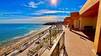 Beachfront Penthouse, 360 Large Private Terrace
