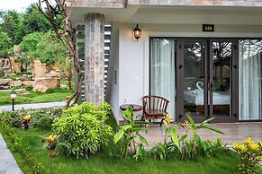 Bai Dinh Riverside Resort & Spa