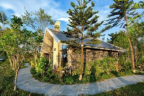 Bai Dinh Riverside Resort & Spa