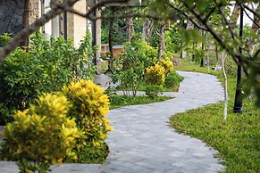 Bai Dinh Riverside Resort & Spa